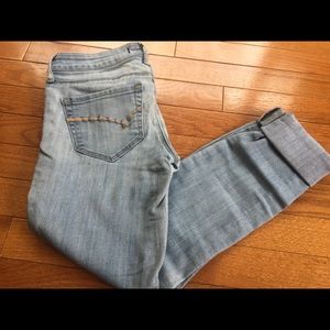 Bullhead Black Capri’s